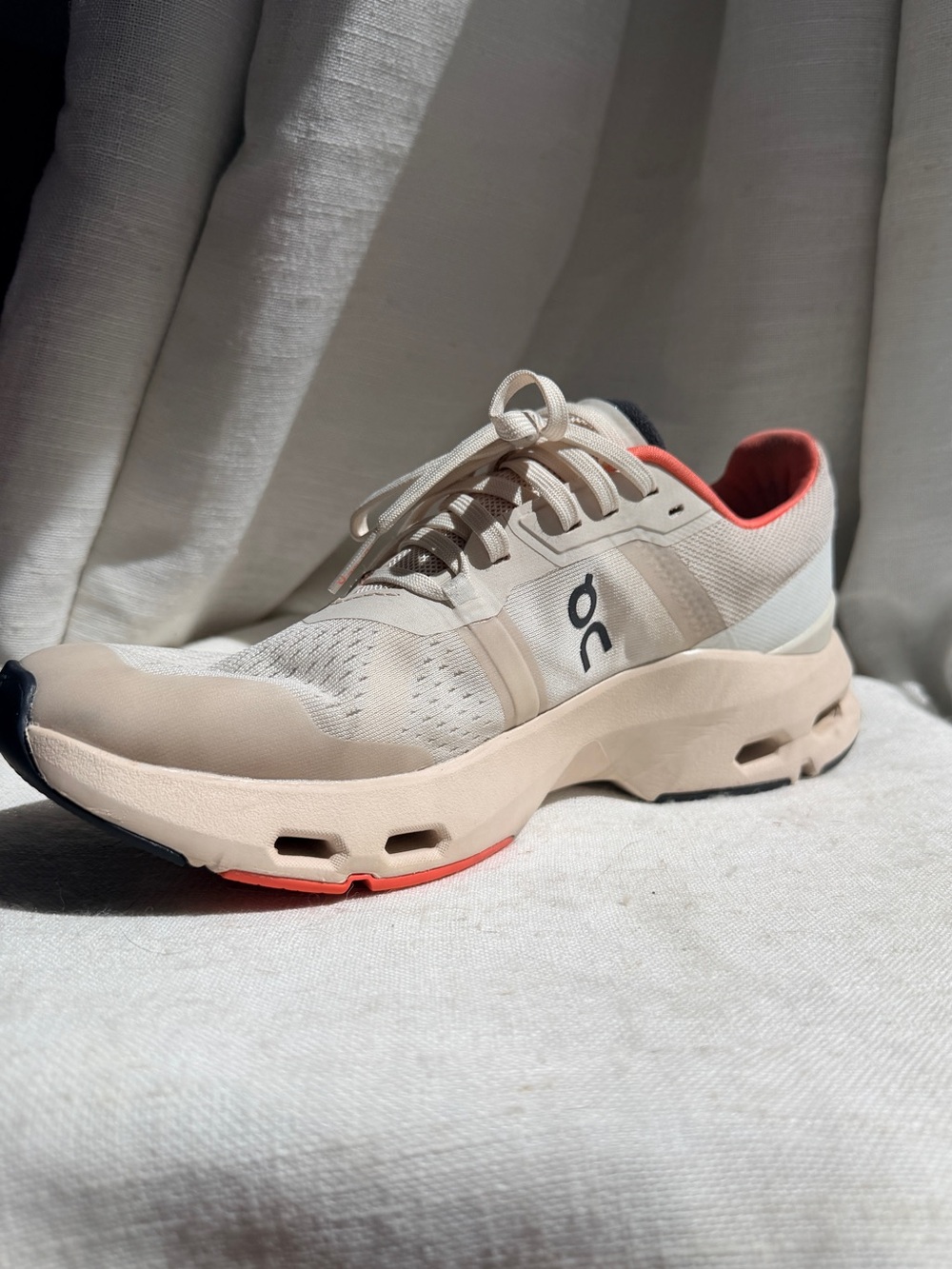 On Cloudpulse Cream Coral Training Shoes Women’s 10 EU 42 Speedboard